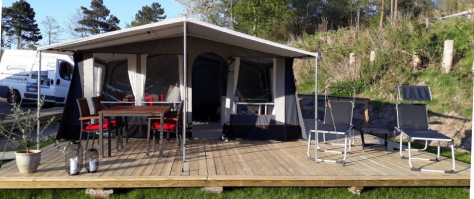 Isabelle telt til 4 personer - i lejet telt